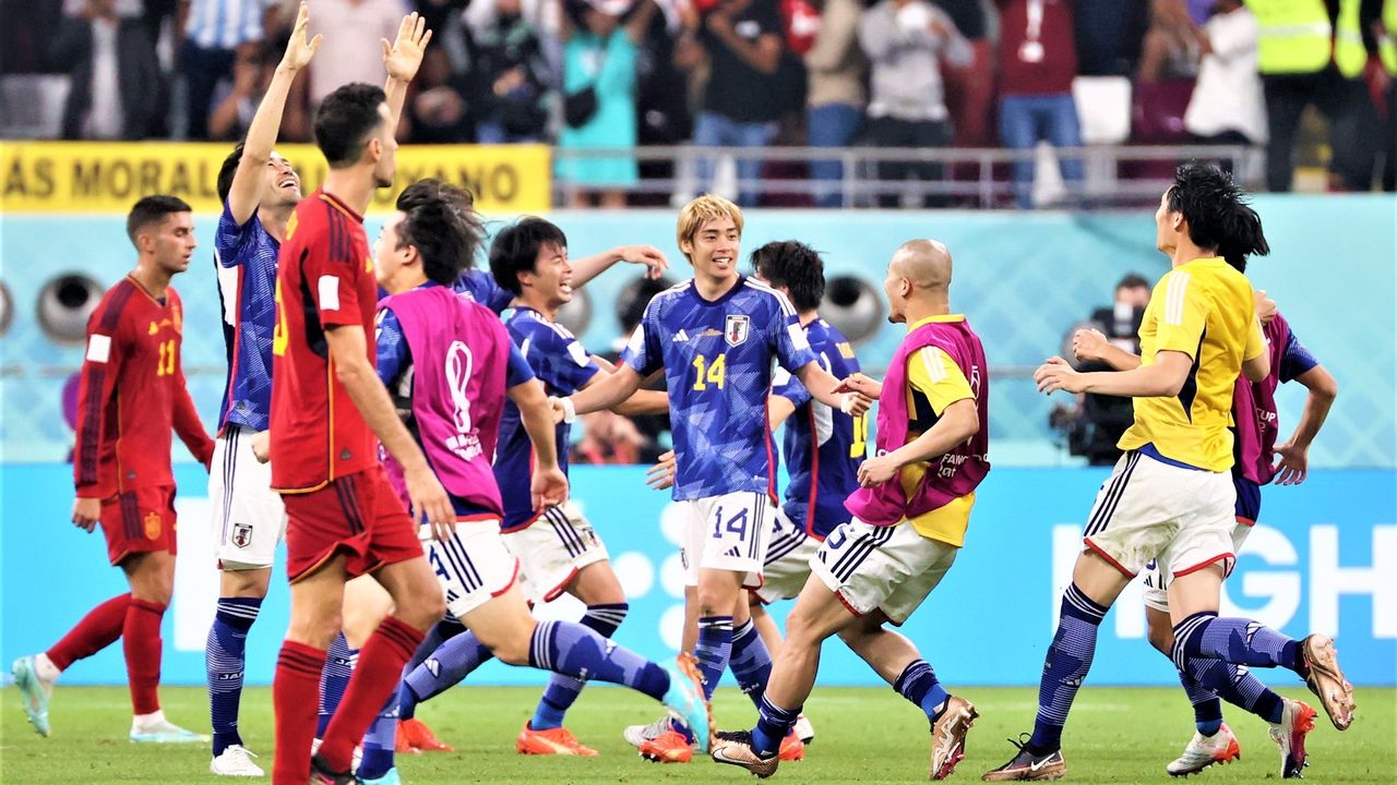 高效发挥！麦基半场11中7贡献17分5篮板